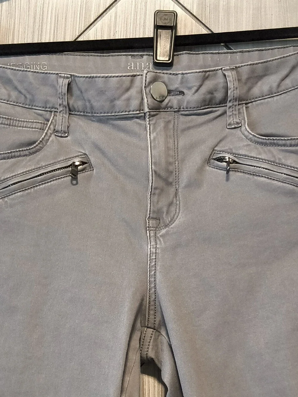 N/A women’s gray